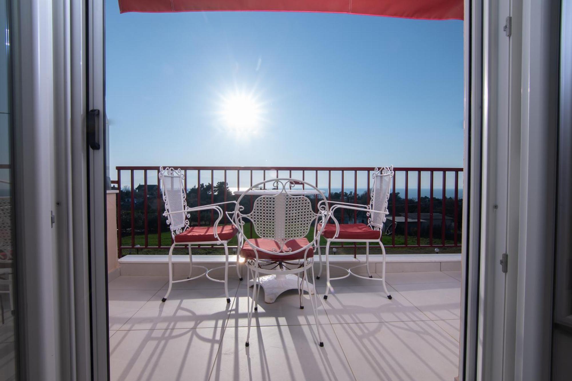 Olea Apartments Palioura Epanomí Ngoại thất bức ảnh